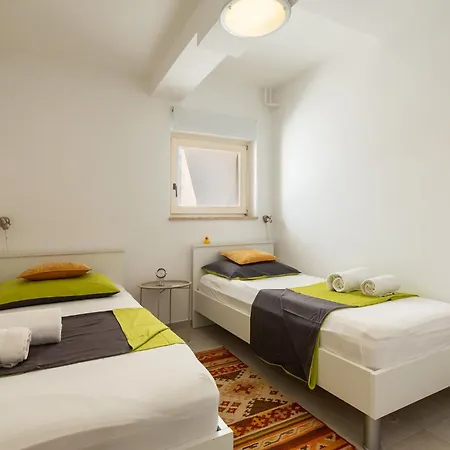 Olea * Porec